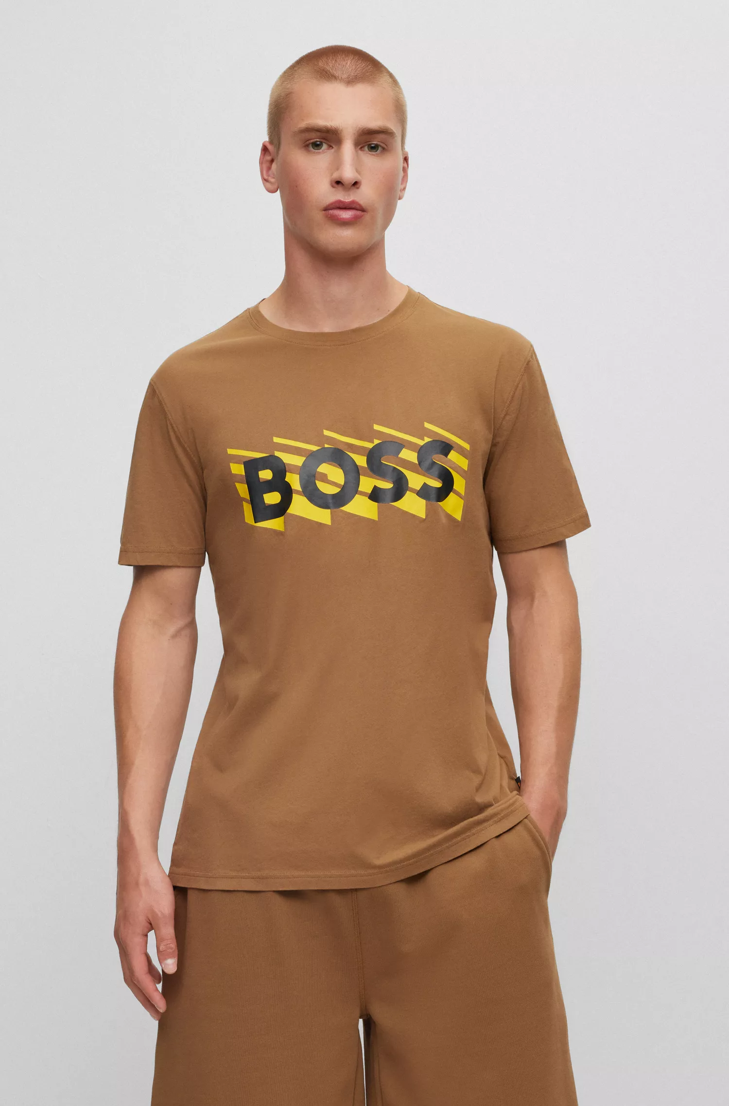 Camiseta BOSS laranja em malha de algodão com detalhe do logotipo