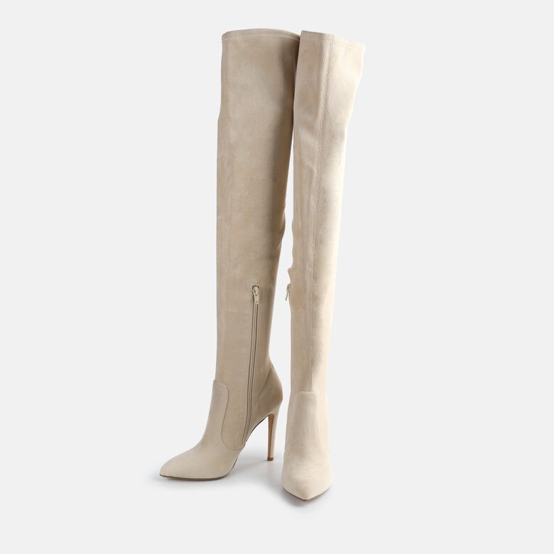Marjorie Stiefel , sand