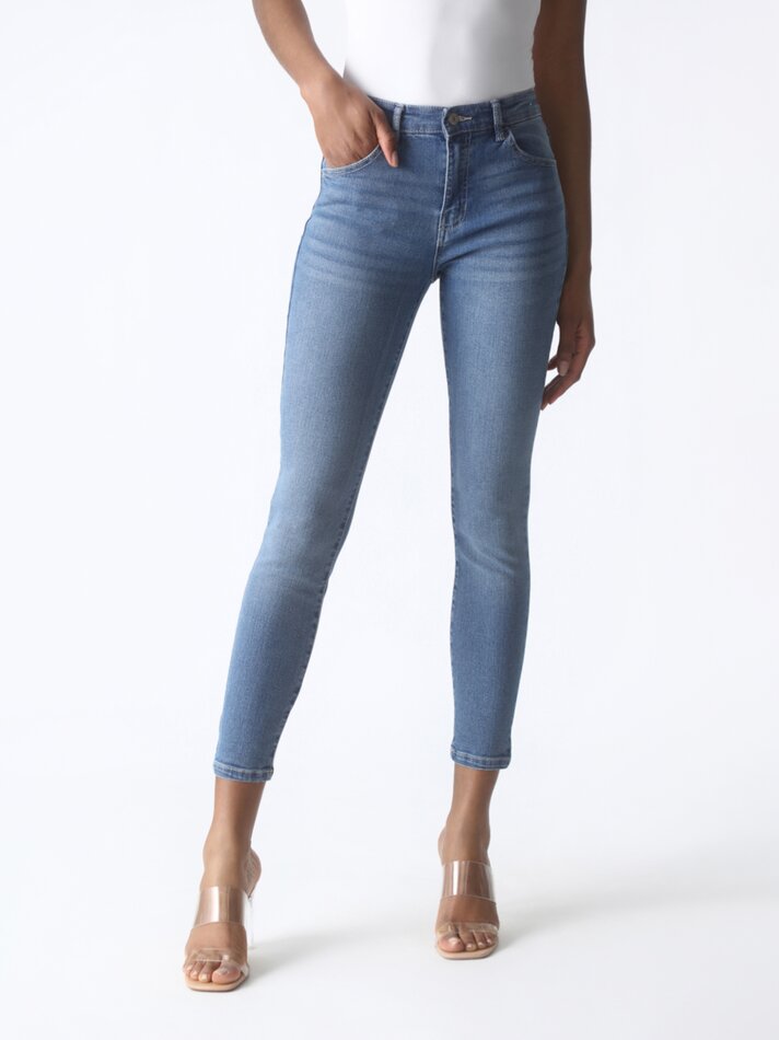 Calça jeans skinny - Azul celeste