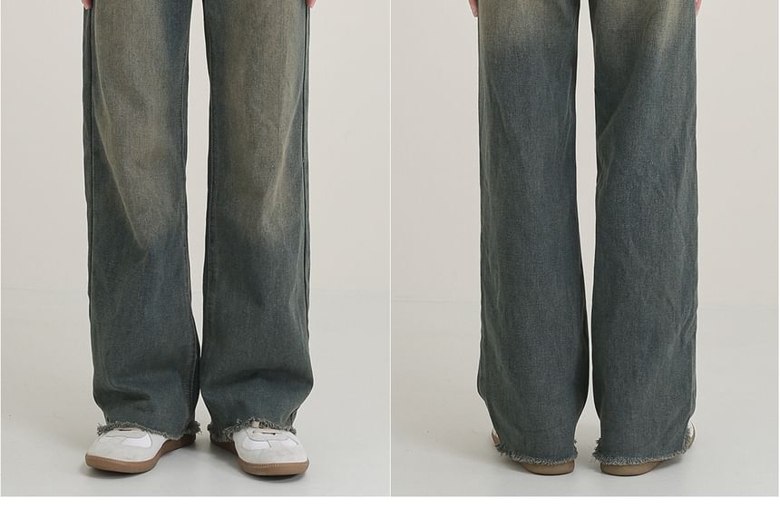 DAZO Studios - Mid Rise Washed Fray Straight Leg Jeans