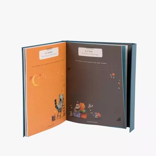 Les Moustaches Livre de naissance   de               Moulin Roty
