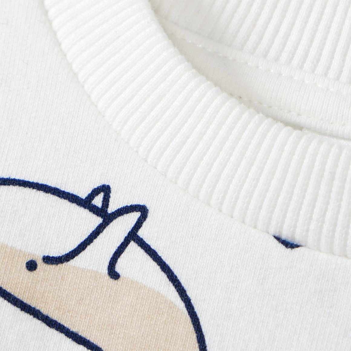 Topomini Newborn Sweatshirt mit Wal-Motiven allover weiss
