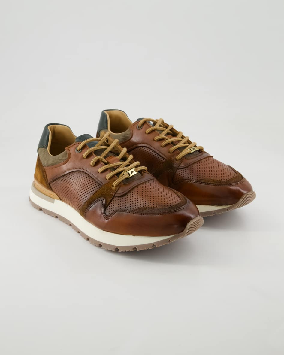 Ambitious Vince Sneaker in Braun