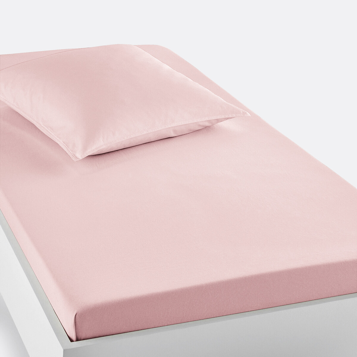 LA REDOUTE INTERIEURS<br>Lençol justo, Cenário