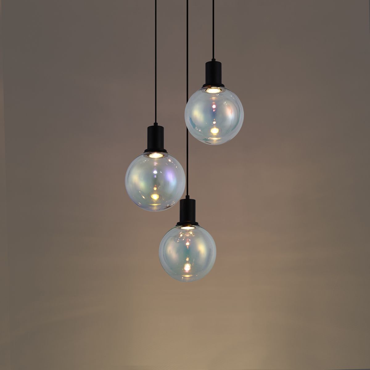 Design hanglamp zwart met regenboog glas rond 3-lichts - Mallon