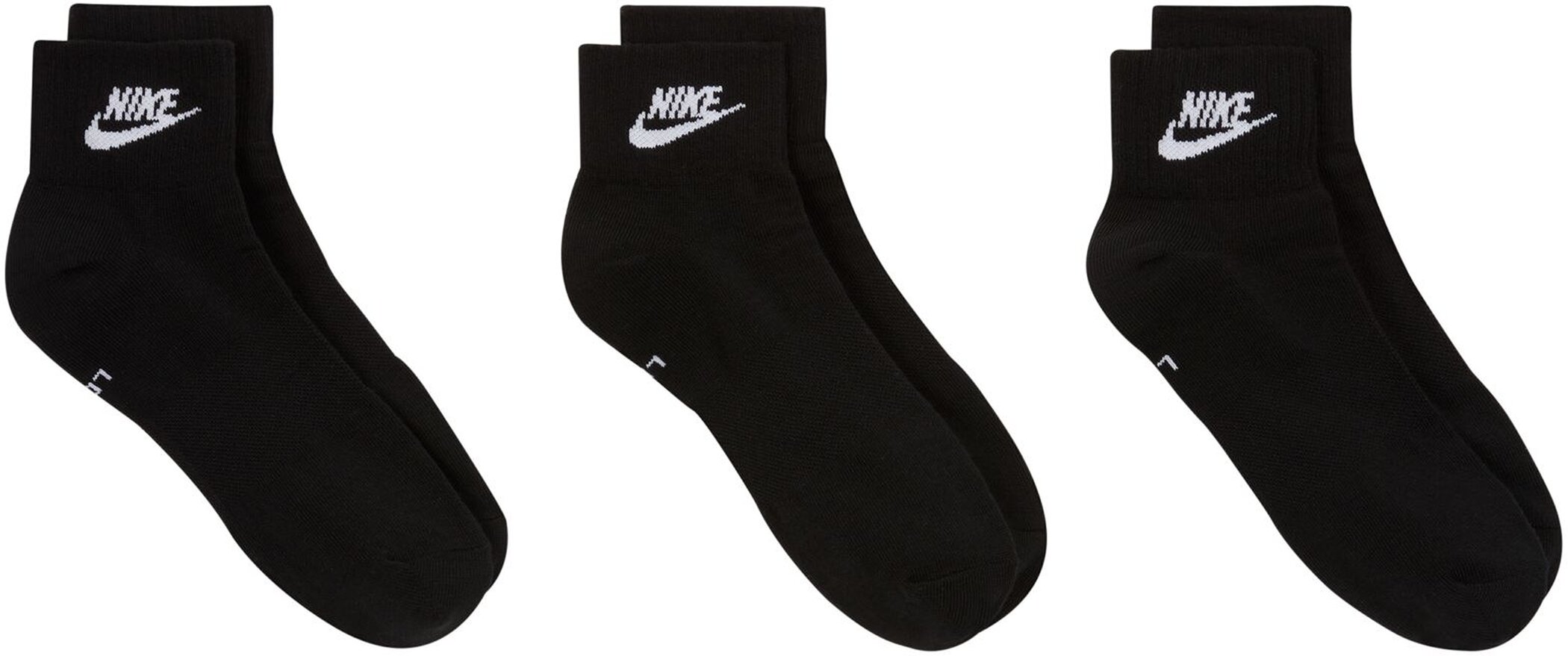 Nike Everyday Essential