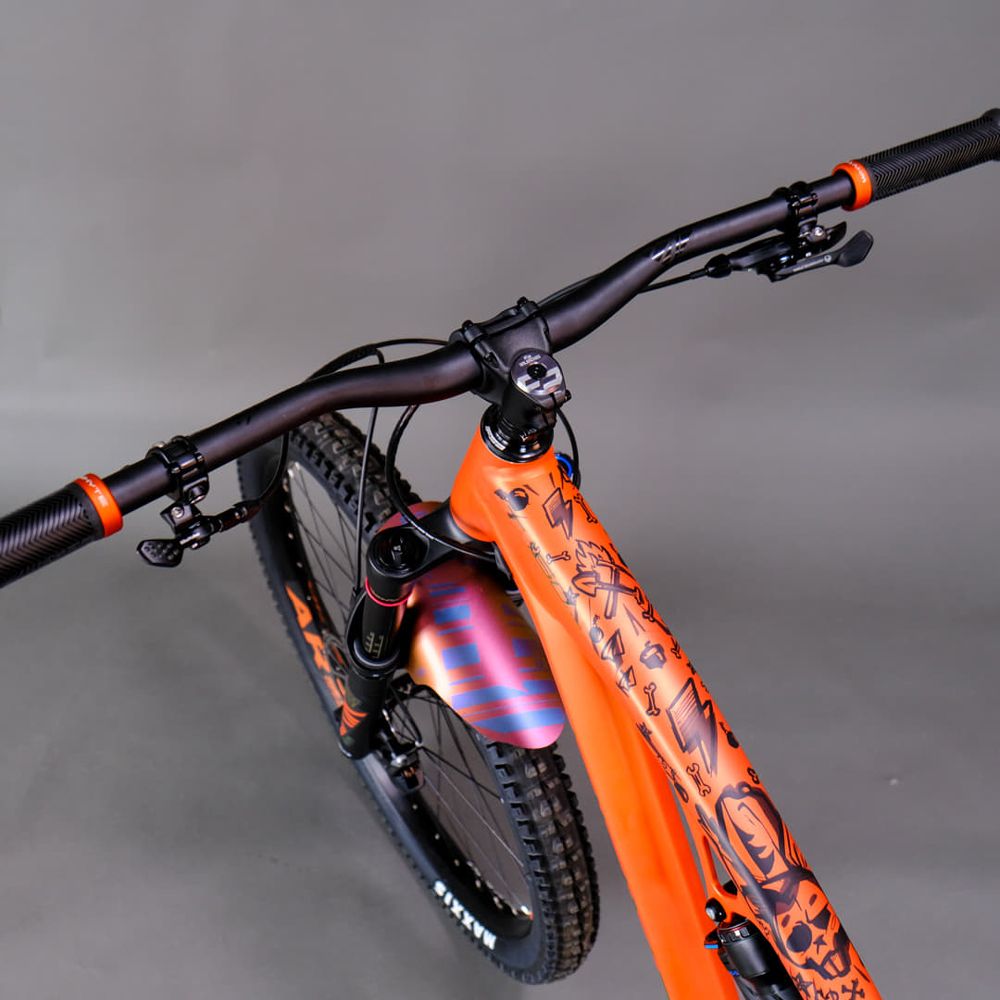 Unleazhed Unscratch Frame Rahmenschutzfolie - Serfaus Fiss Ladis Black Matt kaufen | Bike-Discount