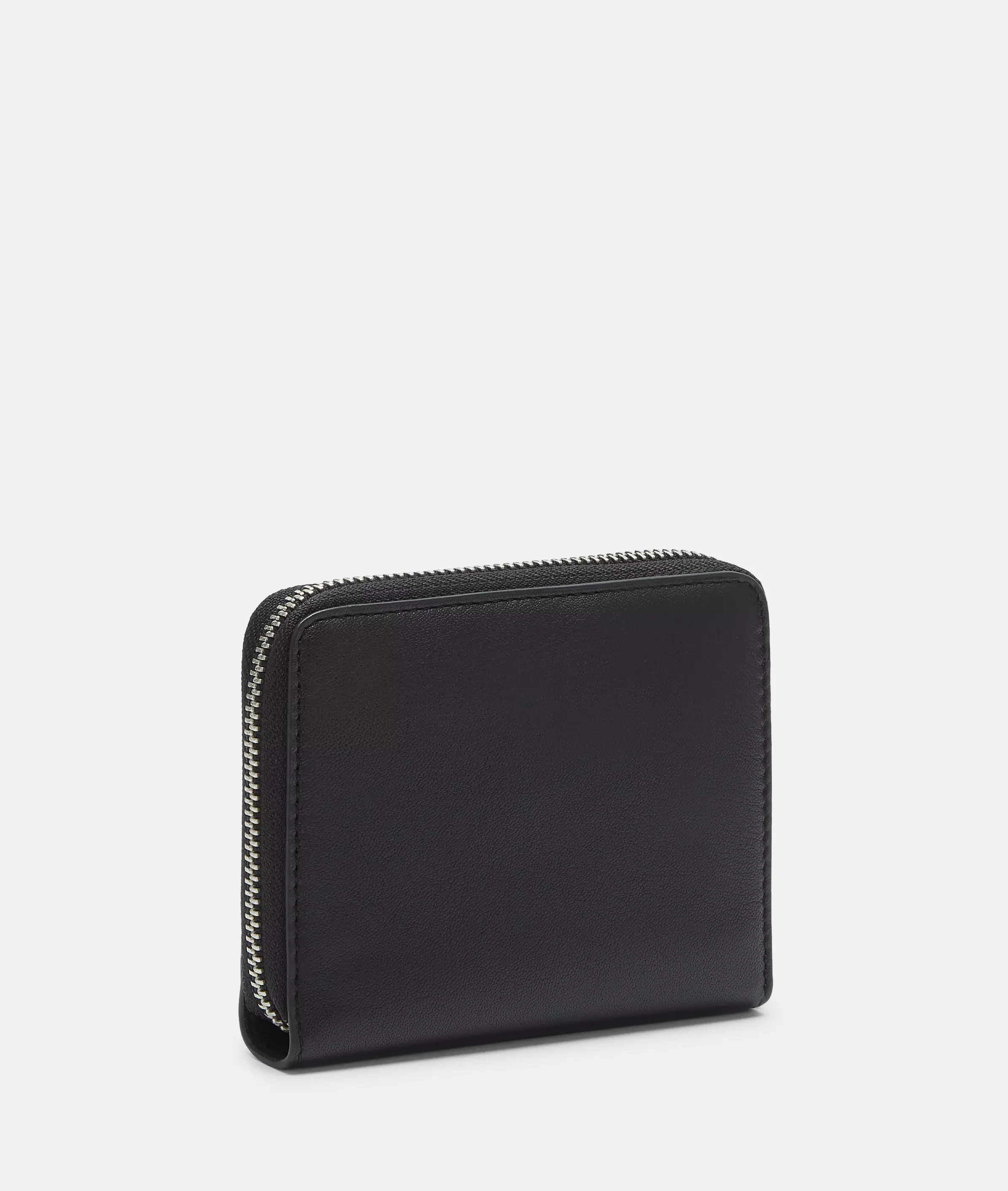 Wallet Spacious wallet made from sheepskin
