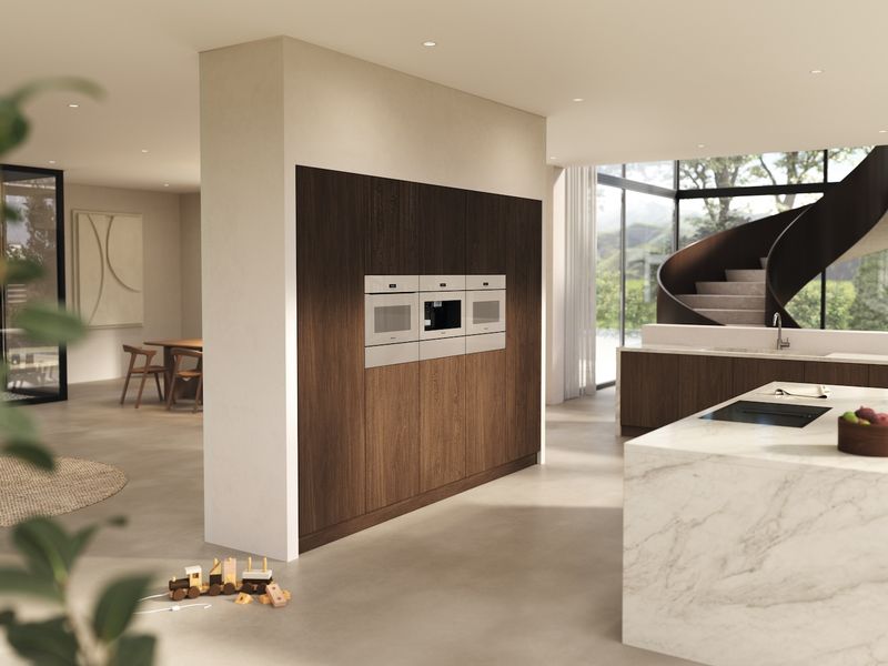 Miele Einbaubackofen mit Mikrowelle H 7440-60 BMX Griffloser Kompakt-Backofen mit Mikrowelle