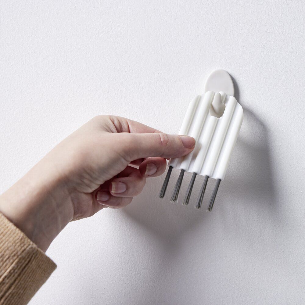 Brosse de nettoyage petits espaces