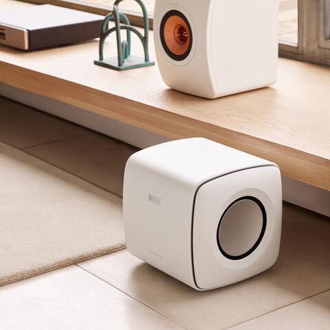 KEF KC62 – supercompacte hifi-subwoofer Wit