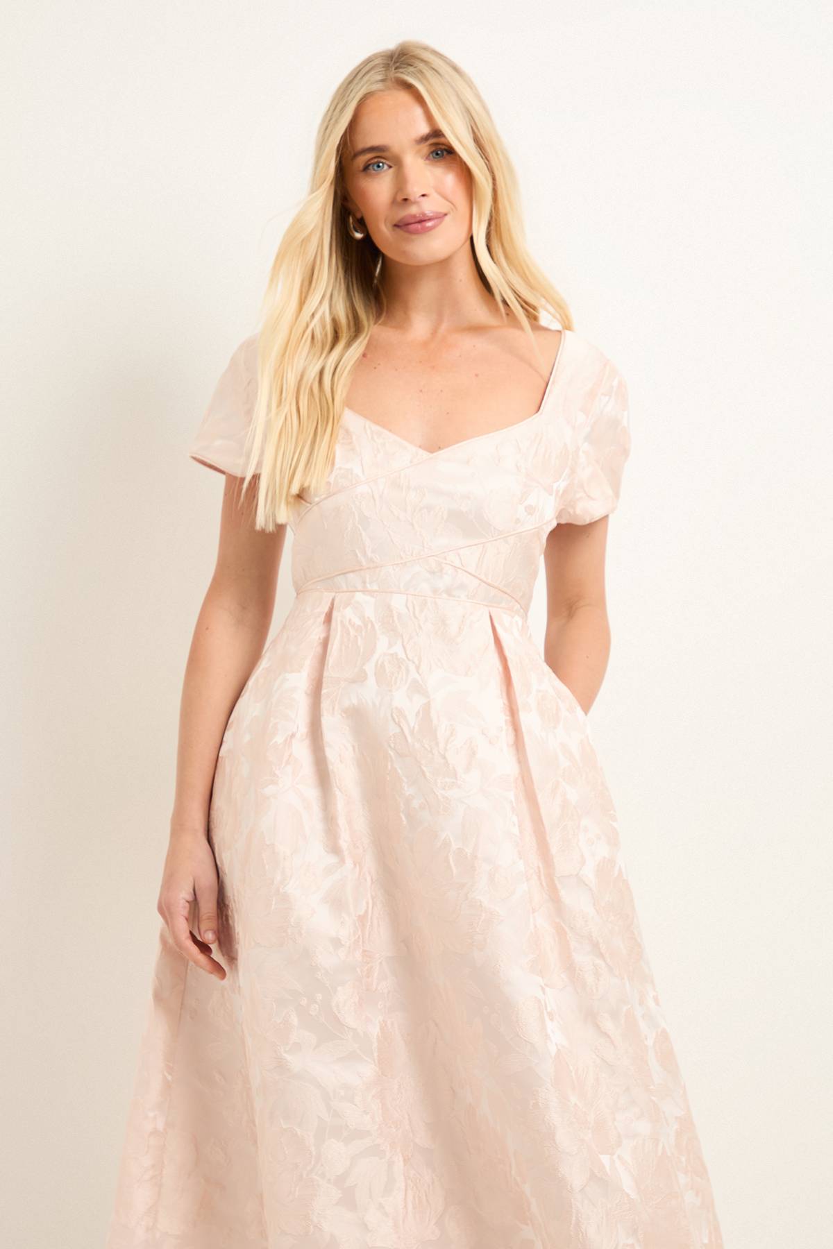Wallis Robe Mi-Longue Jacquard avec Détails de Coutures - Petite Taille