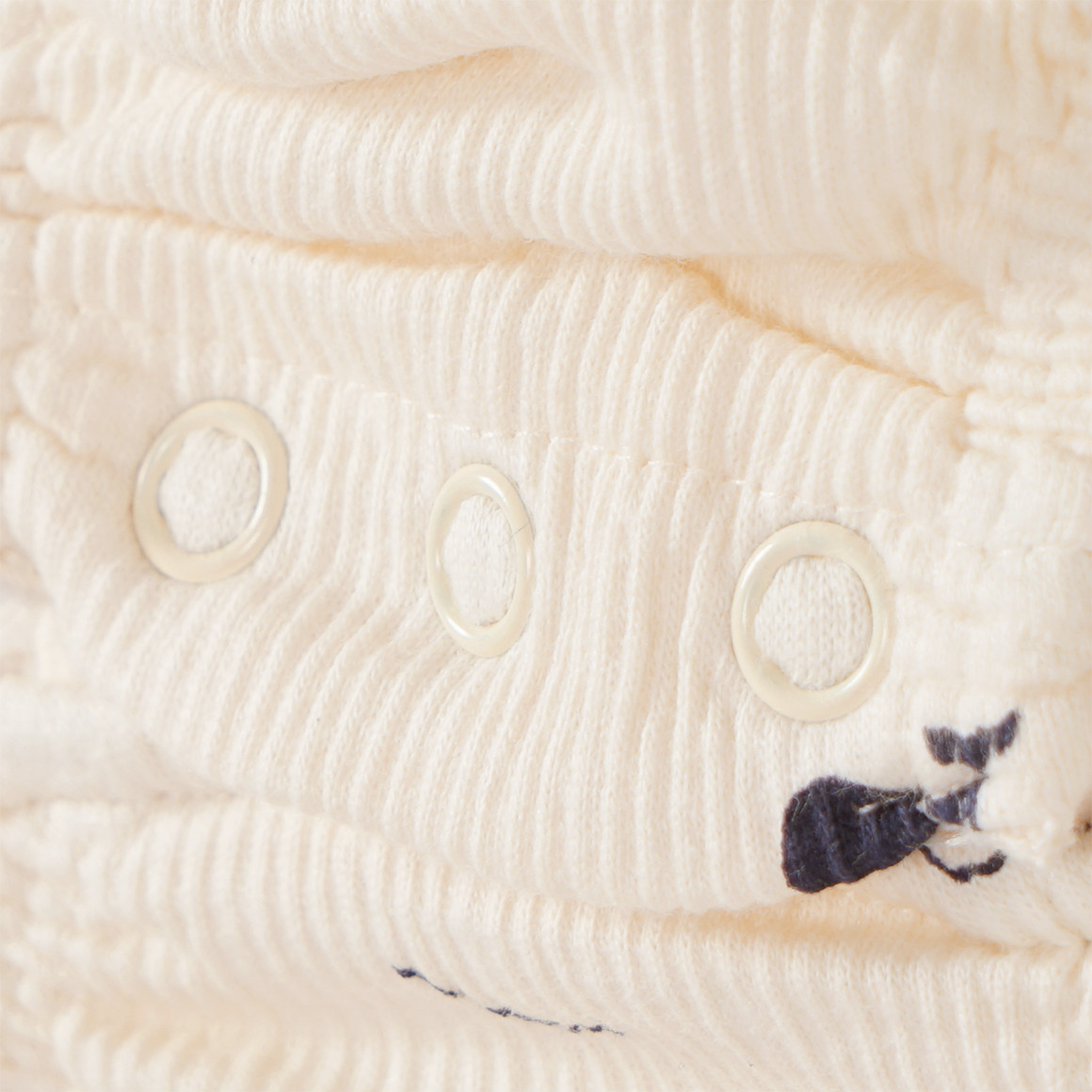 Topomini Newborn Wickelbody mit Wal-Print creme