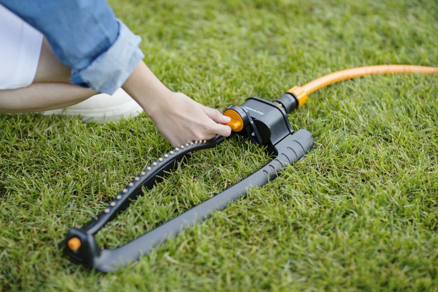 Fiskars 1023660 Zwenksproeier L, metaal
