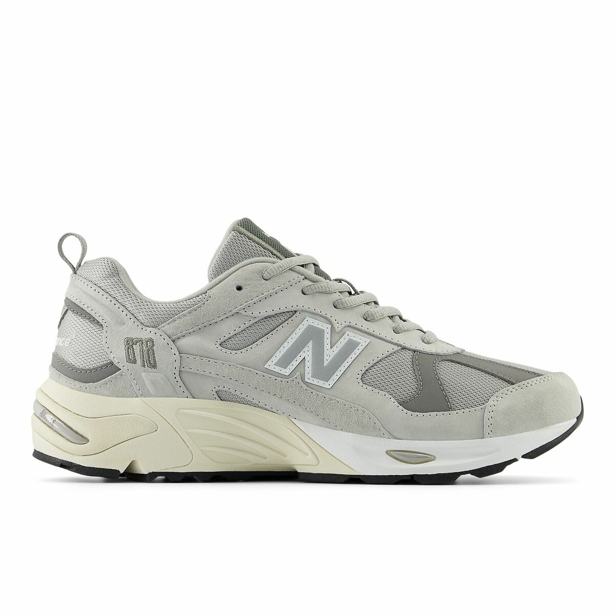 NEW BALANCE<br>Tênis 878