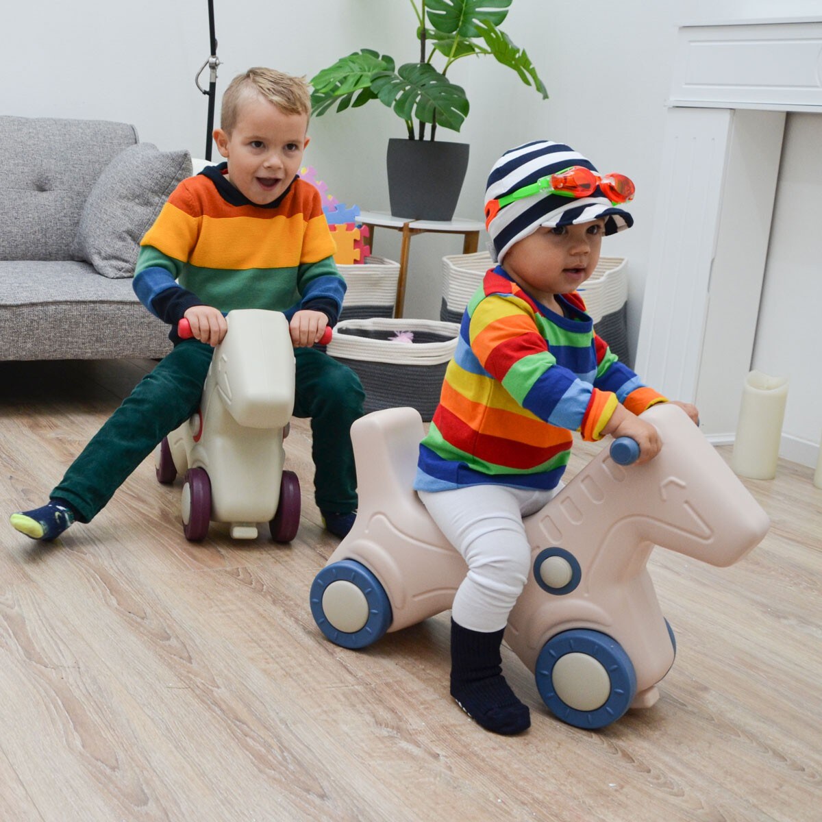 2-in-1 Schaukelpferd und Rutscher für Kinder ab 1 Jahr Baby Schaukeltier