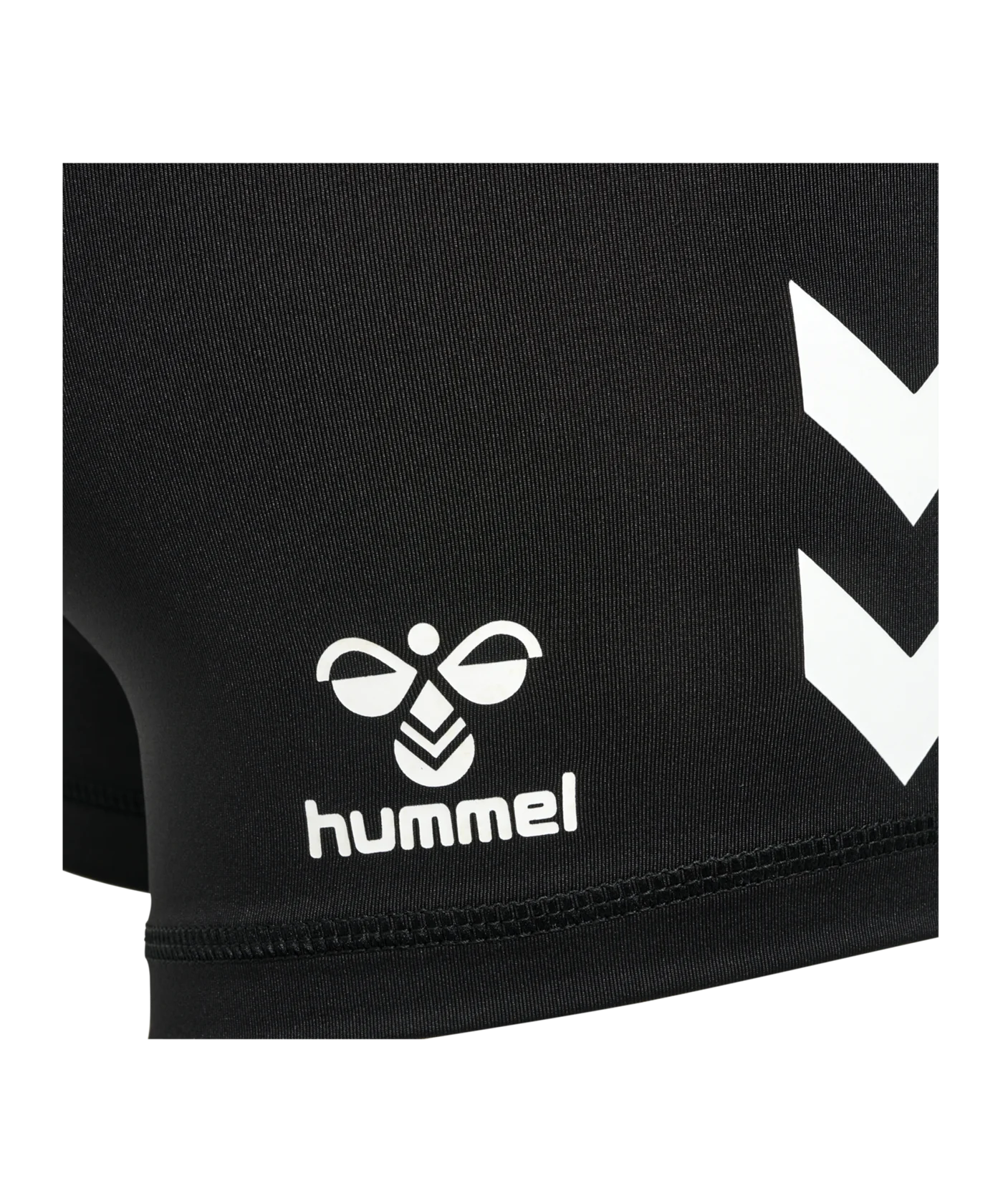 Hummel hmlCORE XK Hipster Short Kids Schwarz F2001