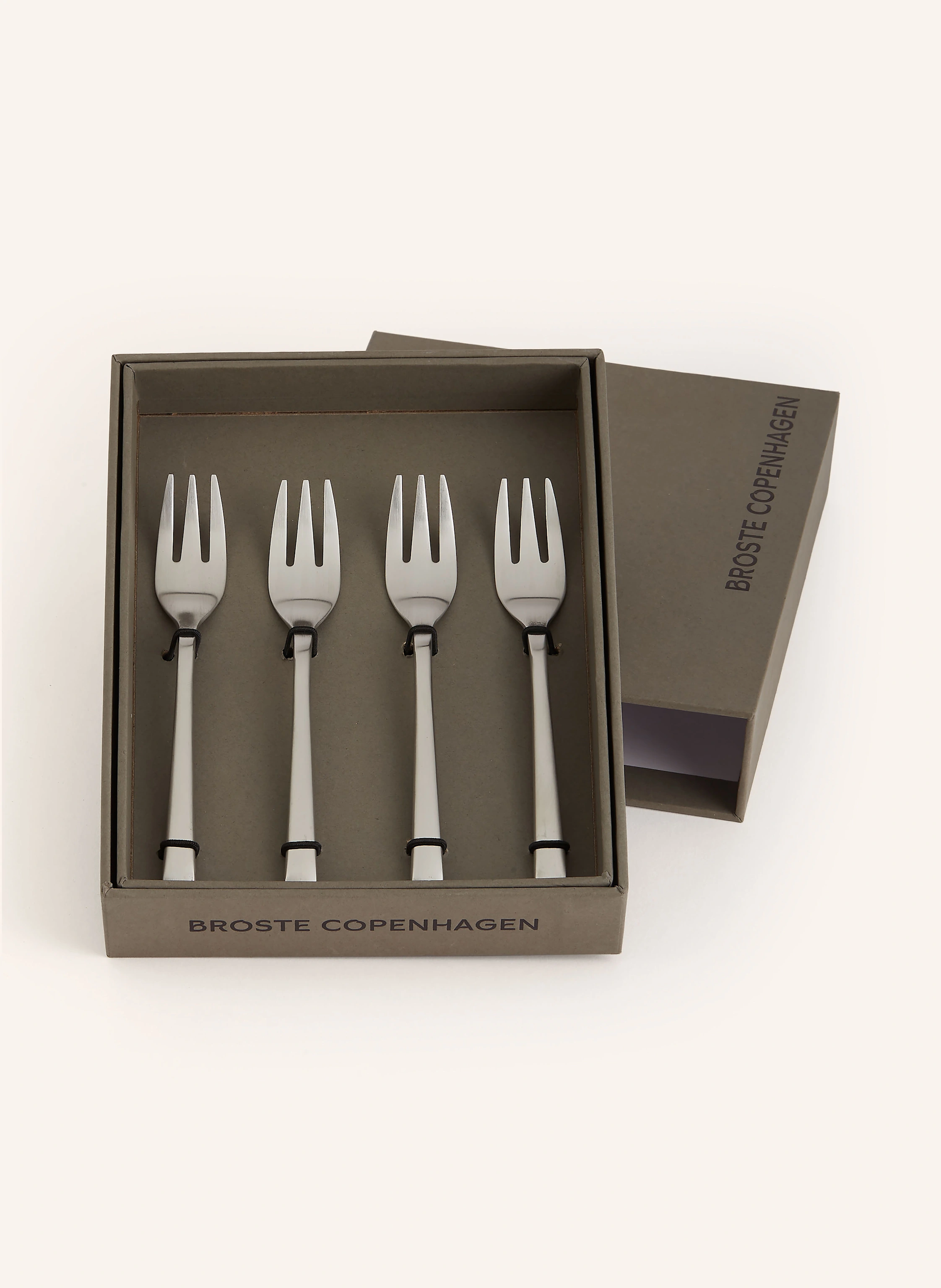 BROSTE COPENHAGEN 4-tlg. Kuchengabel-Set HUNE SATIN