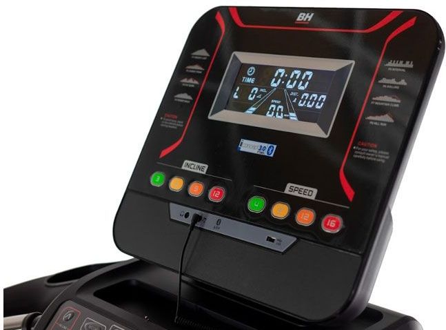 BH - Boxster II - Loopband - Snelheid tot 20 km/u - Elektrische Hellingshoek 12% - Loopoppervlak 51 cm