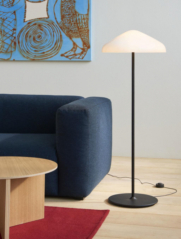 Hay Slit Wood bijzettafel 65 gelakt walnoot