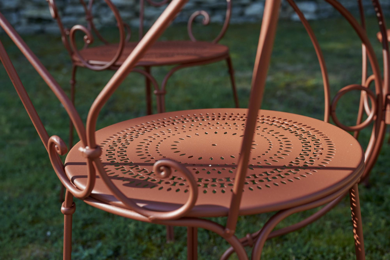 Fermob 1900 tuinstoel met armleuning Rosemary