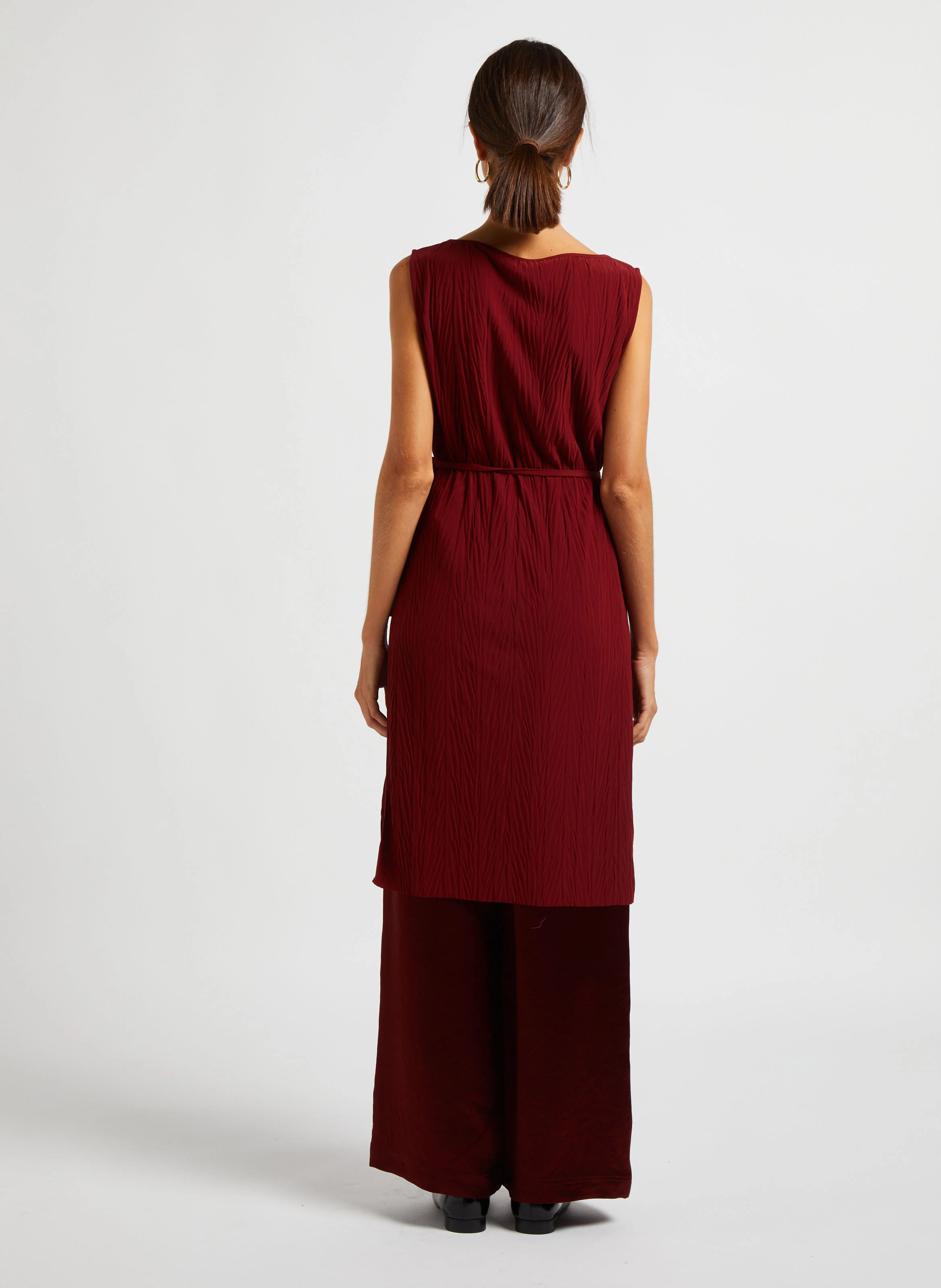 ACANTO - Pantalon large satiné| Rouge