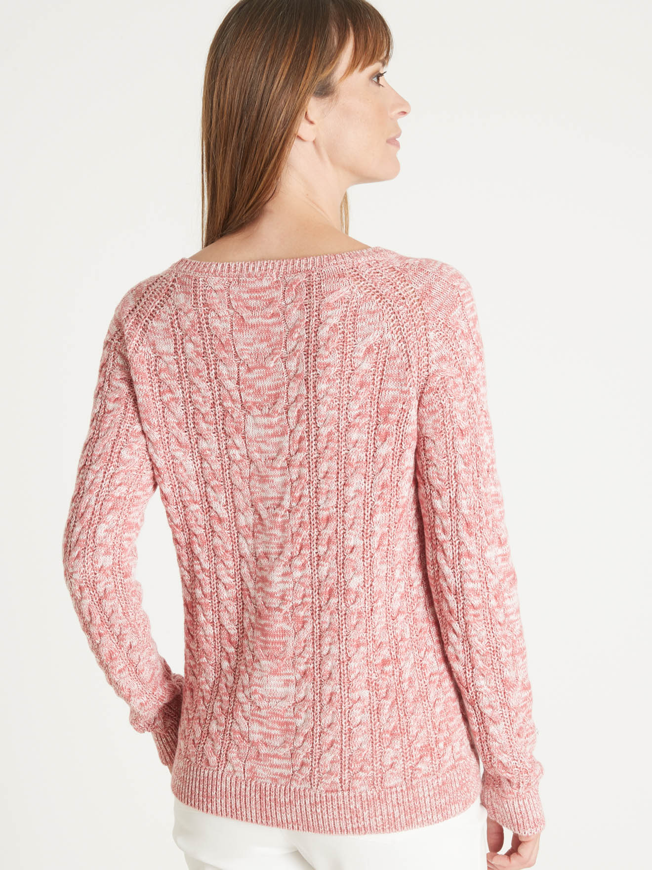 Pull en maille torsadée