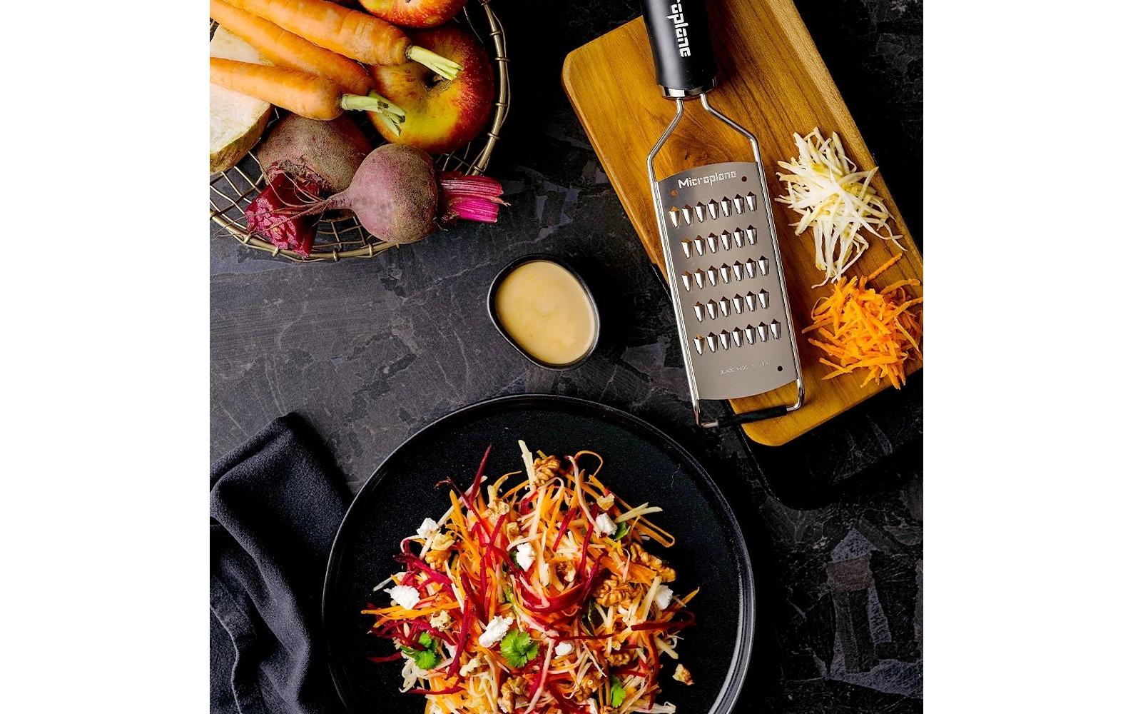 Gourmet Julienne-Reibe feine SchwarzKüchenreibe mit Edelstahlklinge