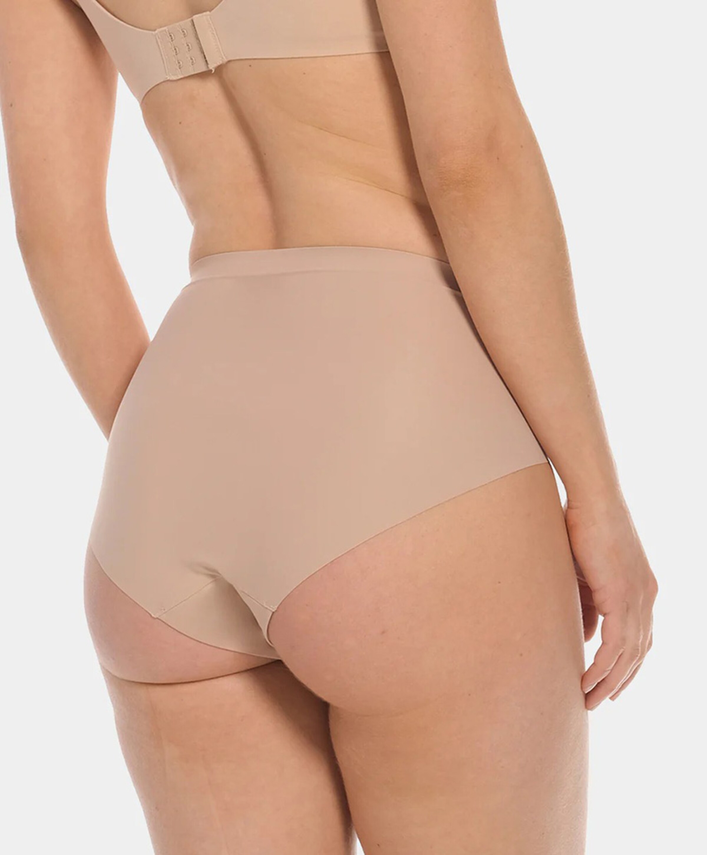 MAGIC Bodyfashion Dames shapewear slip beige