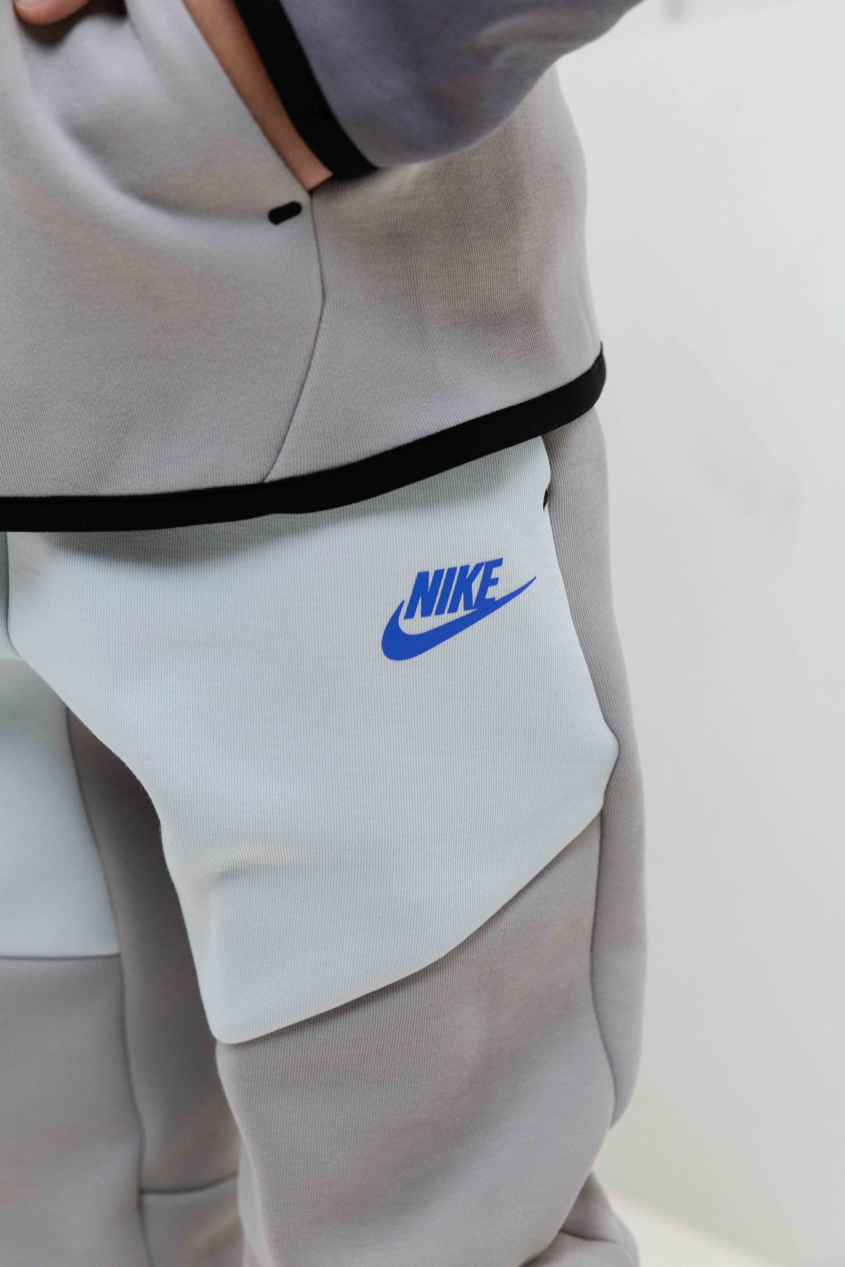 Nike Tech Fleece Trainingspak Kids Beige/Grijs