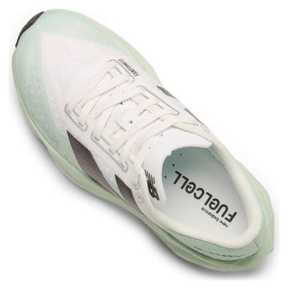 Chaussures Running New Balance FuelCell Rebel v4 Vert/Blanc Femme
