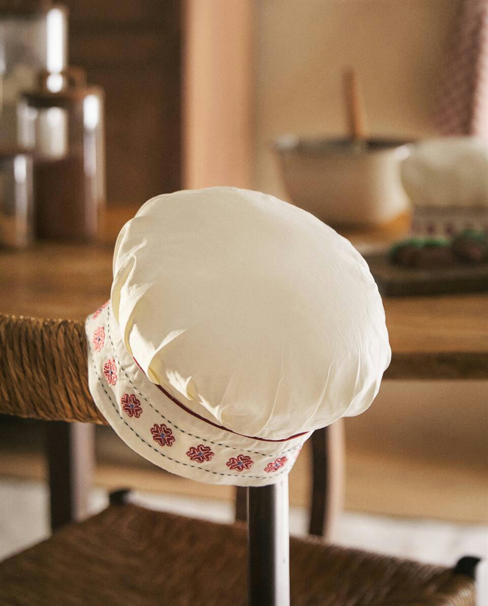 CHAPÉU DE CHEF DE NATAL PARA ADULTOS