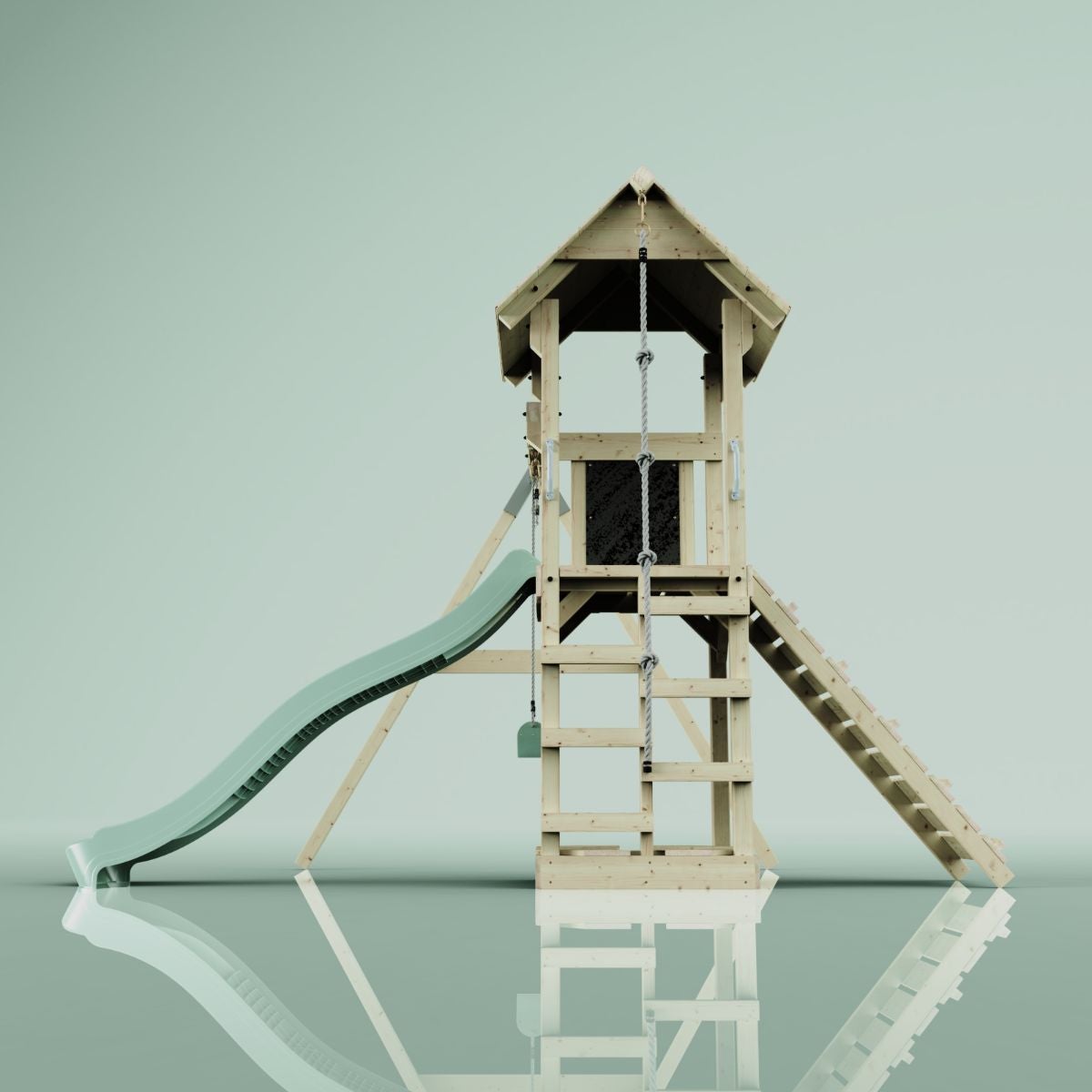PolarPlay Göteborg houten speeltoren in het groen,