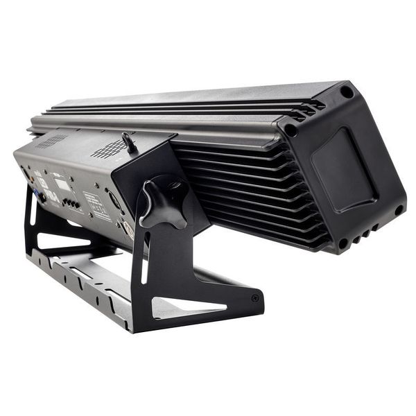 Eurolite LED PMB-8 COB QCL 30W Bar