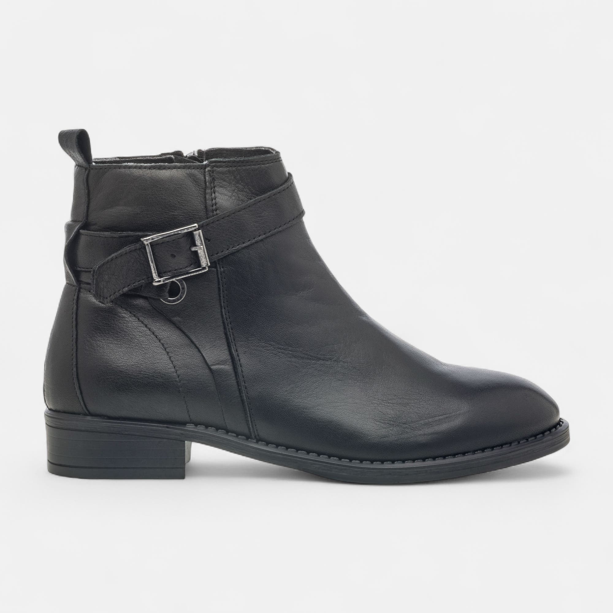 Bottines Femme en cuir noir