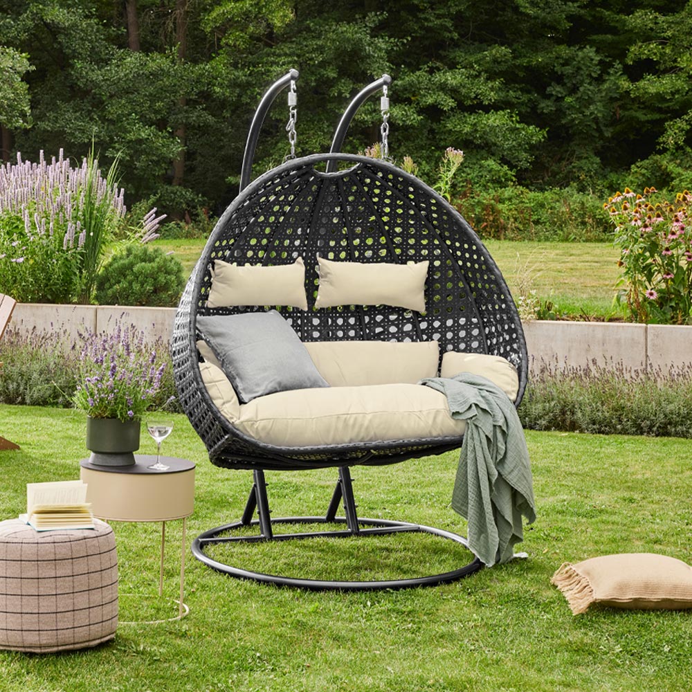 Home Deluxe Polyrattan Hangstoel TWIN DELUXE - met regenhoes | Hangstoel, Hangmand, Hangschommel, Hollywood Schommel