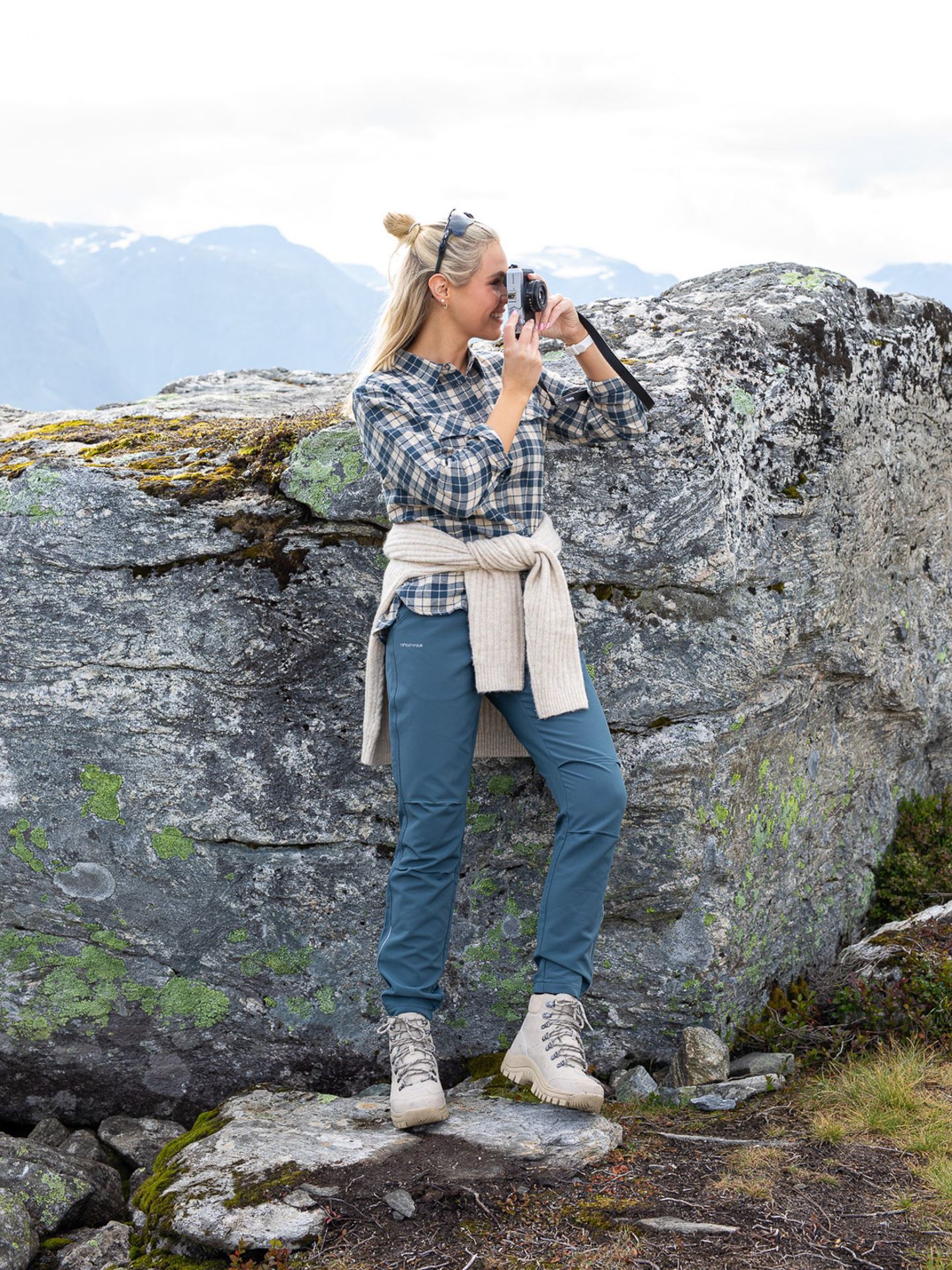 1222 Hike Skjorte