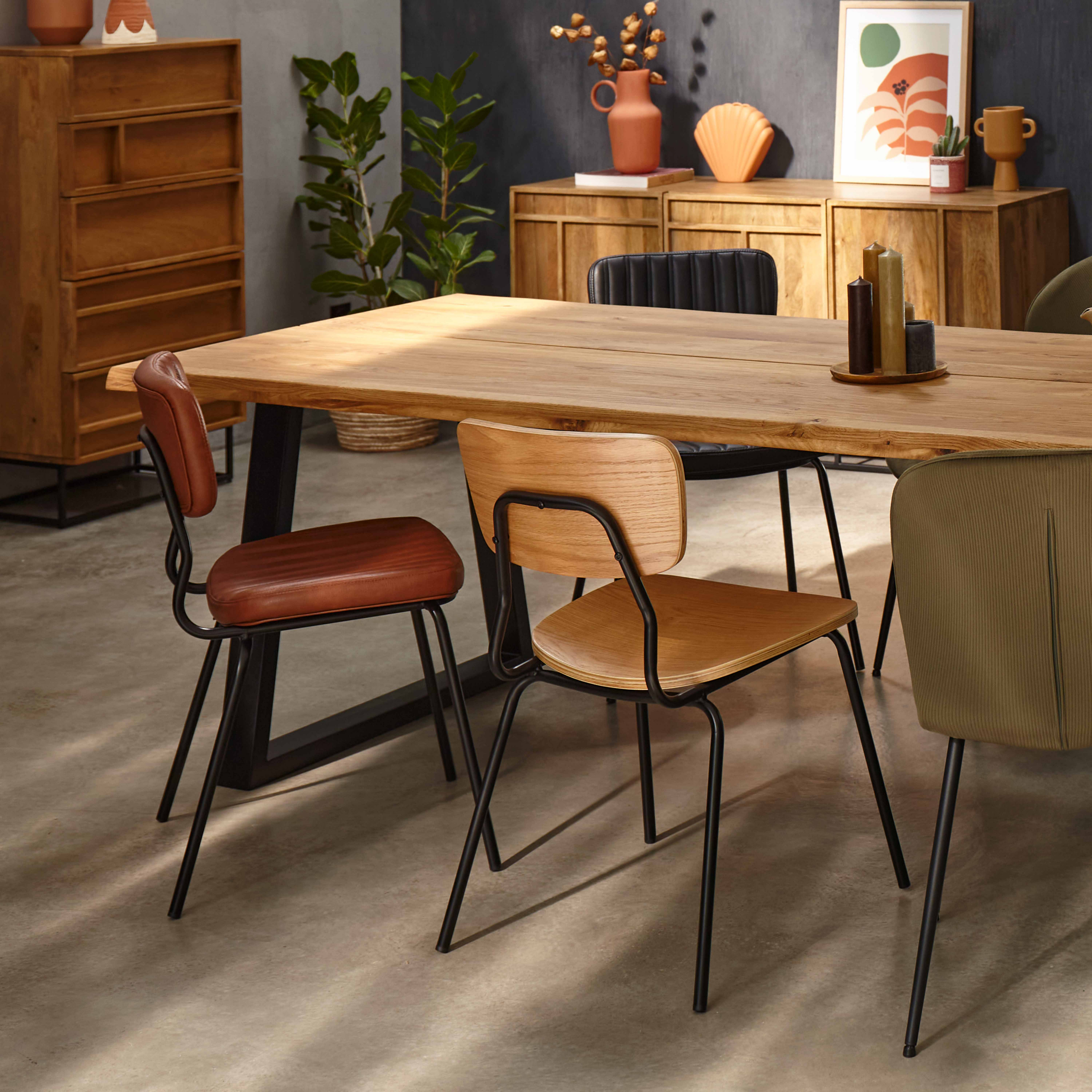 Lot de 2 chaises en textile enduit marron foncé