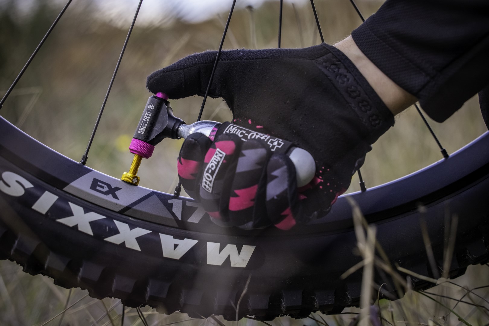 Muc-Off CO2 Inflator Kit MTB
