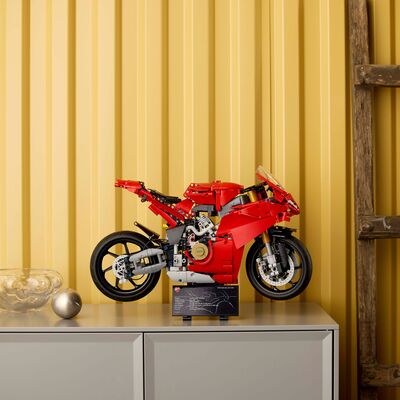 LEGO Technic 42202 Ducati Panigale V4 S motorsykkel