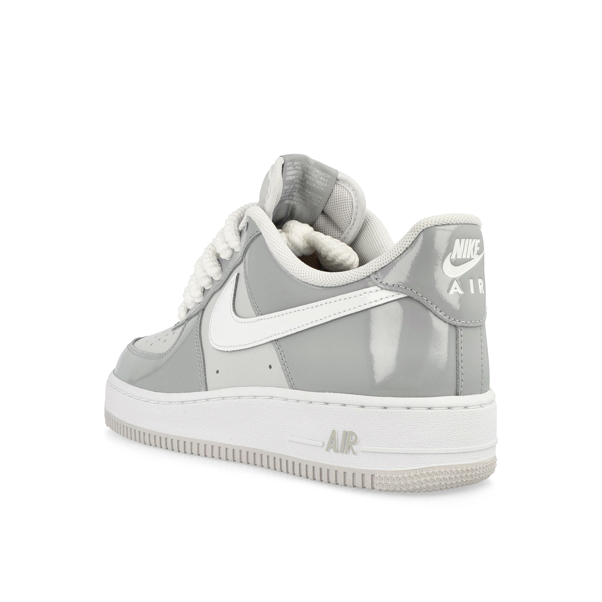 Nike<br>Air Force 1 '07 LV8