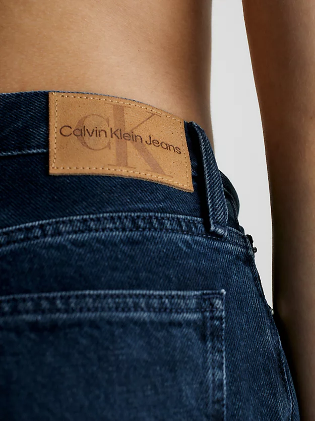 Calça jeans Mom de cintura alta