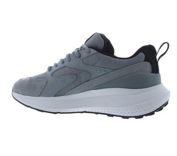 Lacoste L003 EVO Trainers