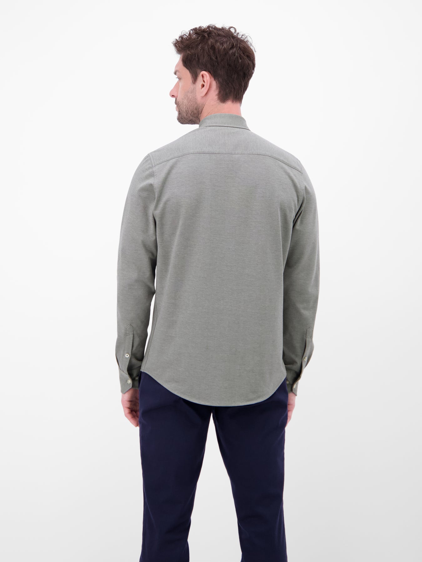 Jerseyhemd mit 2-Knopf-Manschette und Kentkragen
