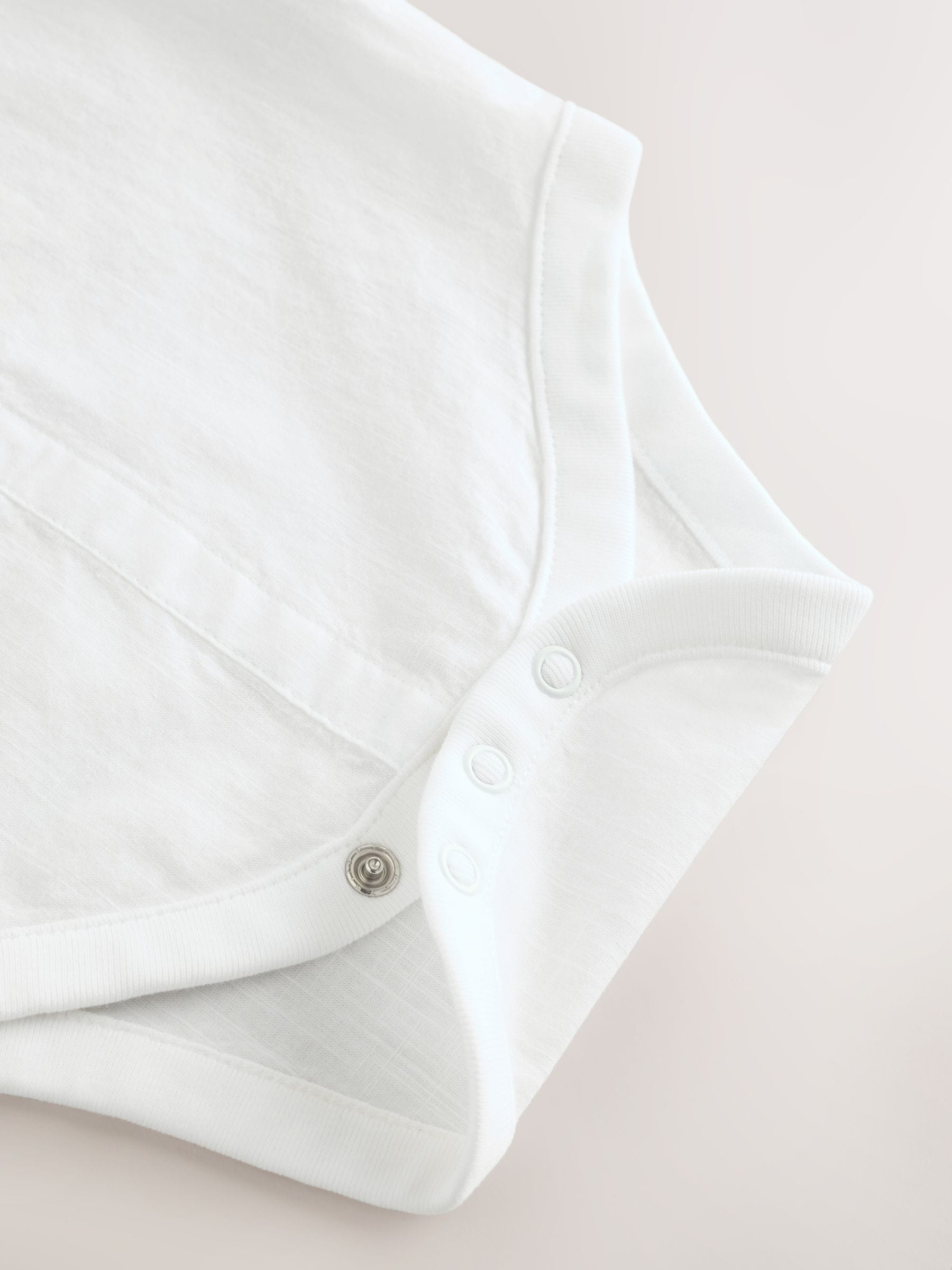 Wit - Baby-shirtromper met korte mouwen