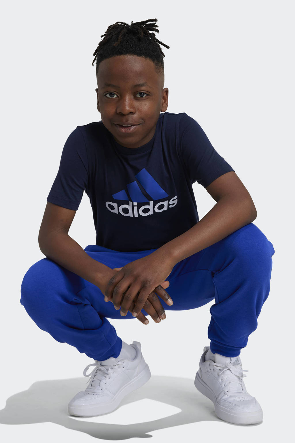 adidas T-shirt met logo donkerblauw/kobaltblauw/wit