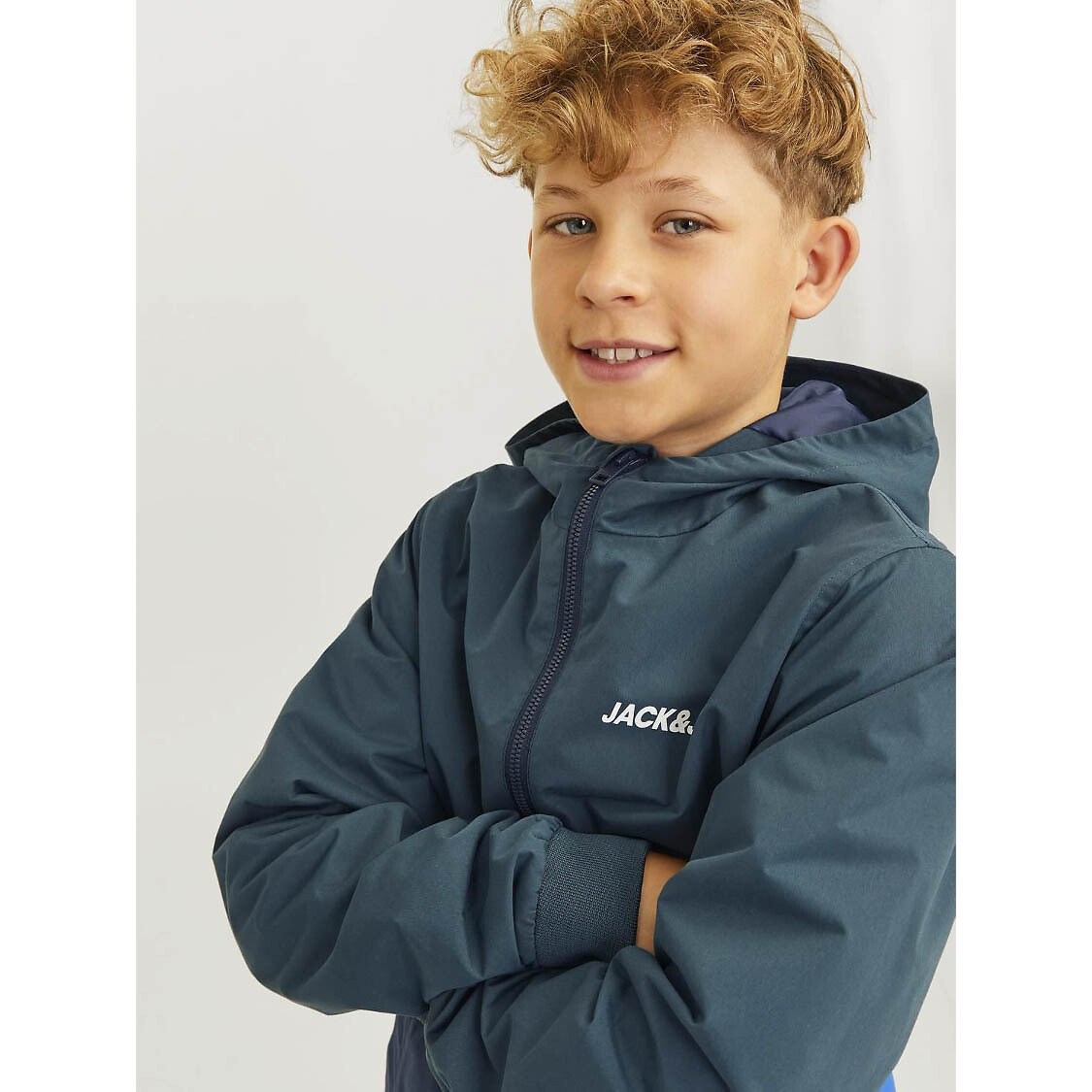 JACK & JONES JUNIOR<br>Jaqueta com capuz