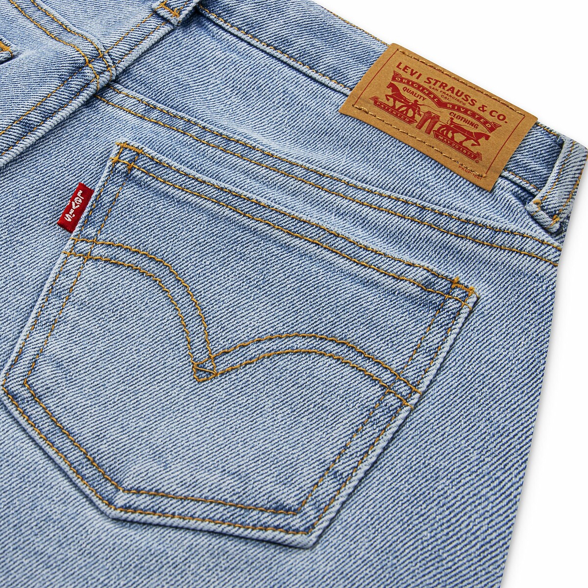 LEVI'S KIDS<br>Calças jeans largas