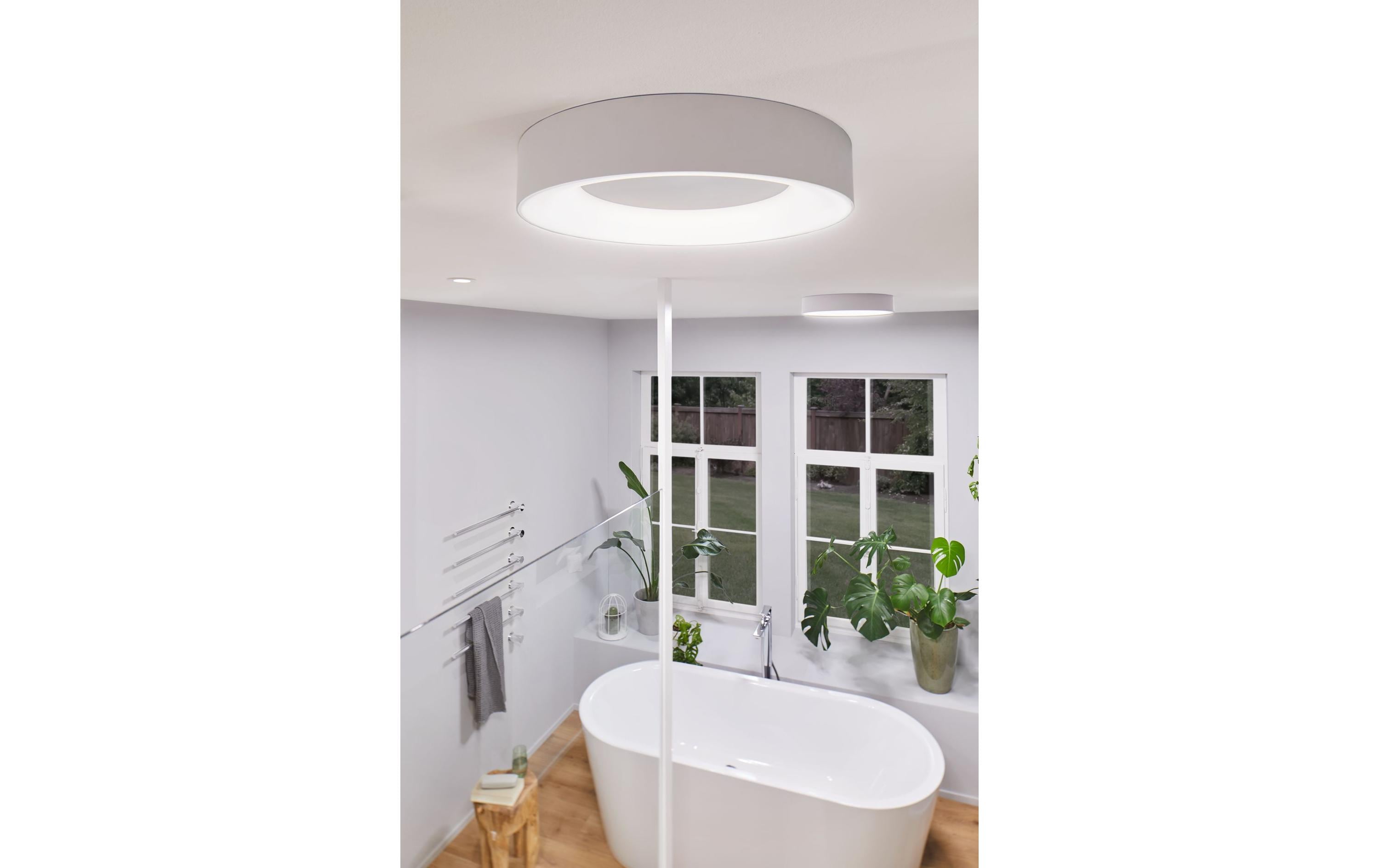 Badezimmerleuchte CASCA 23 W, WhiteSwitch<br>HomeSpa Badezimmerleuchte mit variabler Farbtemperatur