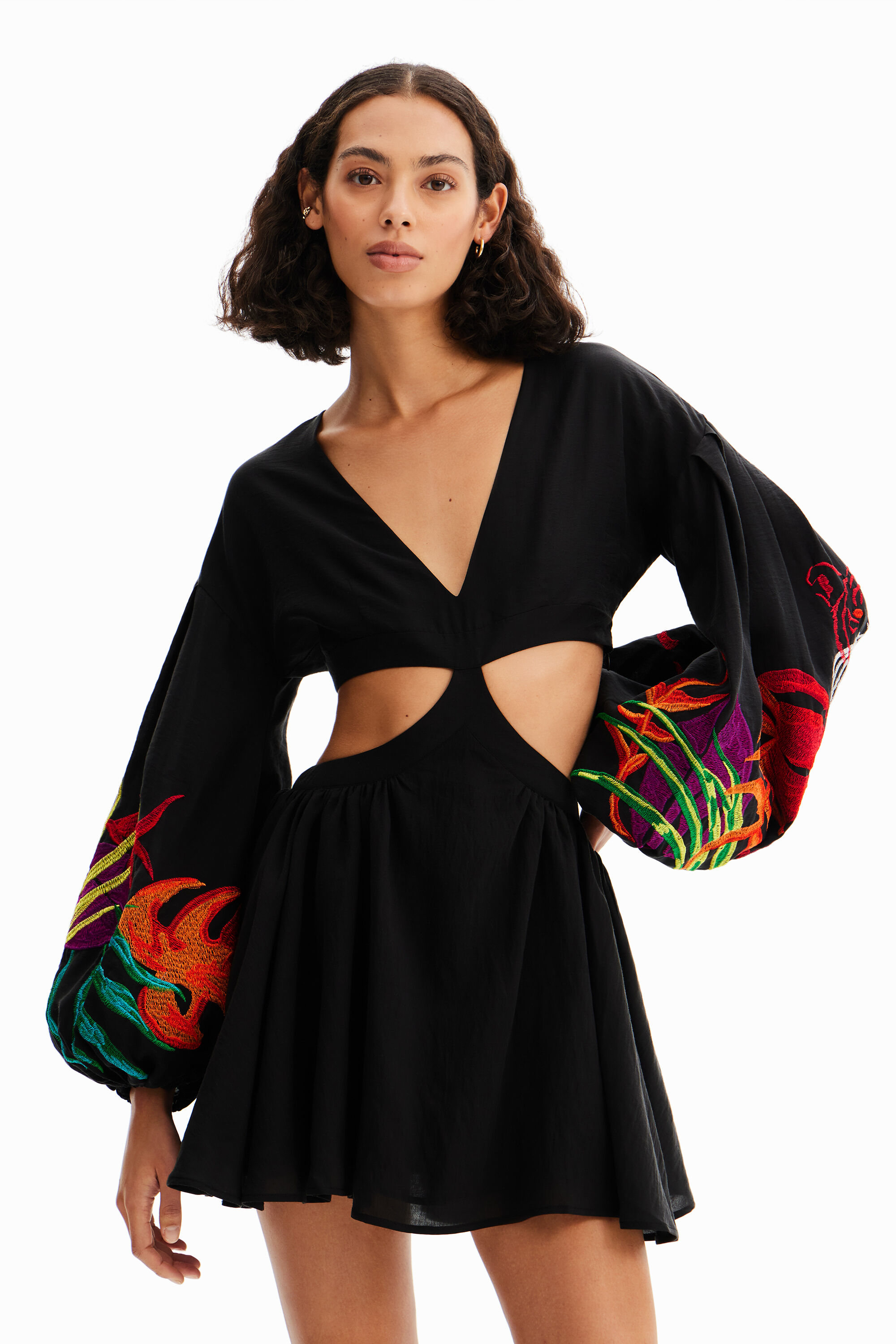 Robe courte découpes Stella Jean